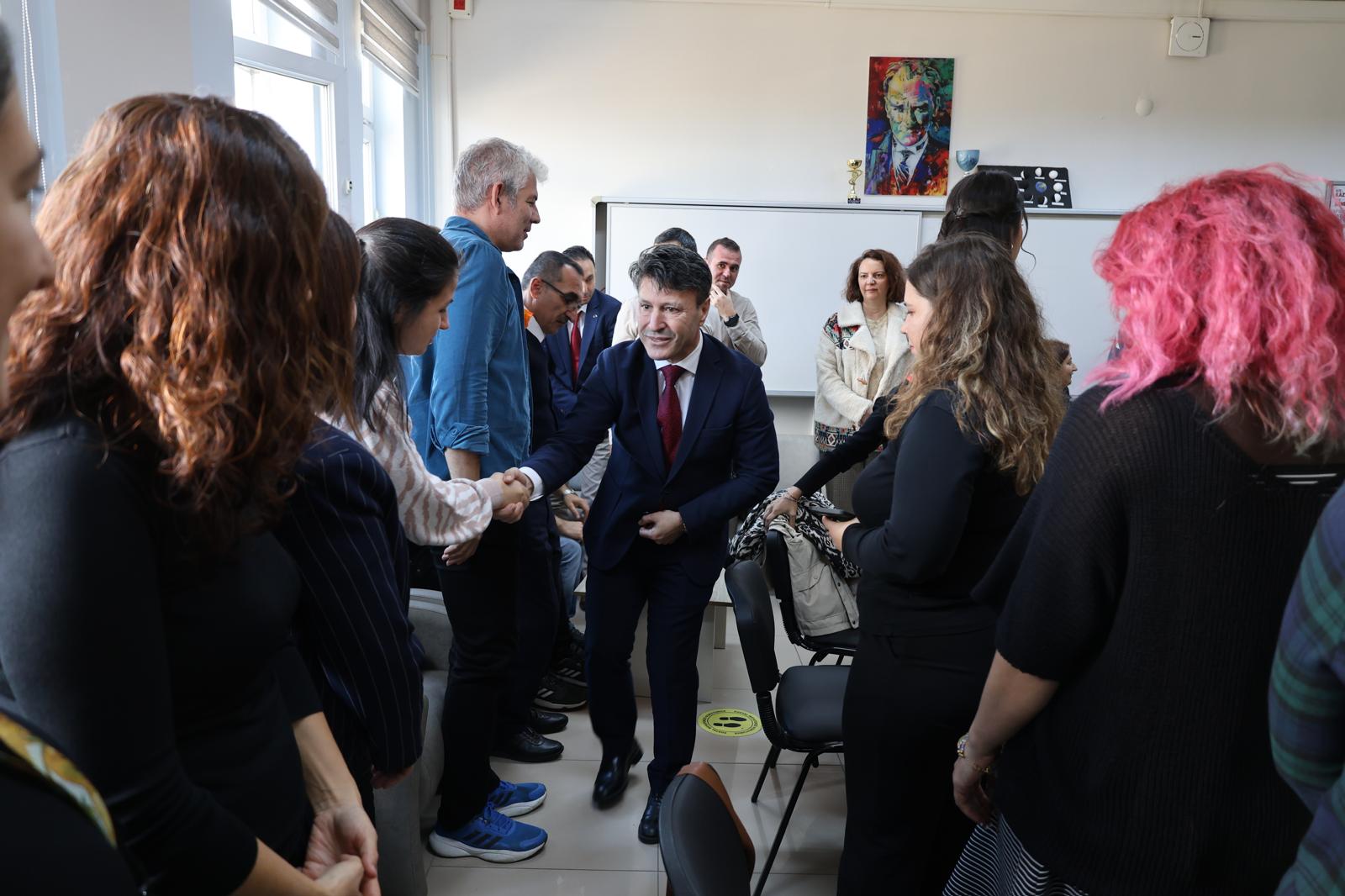 Başkan Soyuak’tan Öğretmenler Günü Ziyareti